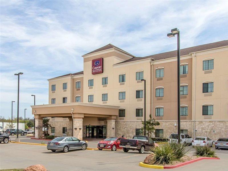 Comfort Suites Lawton Near Fort Sill Exterior foto
